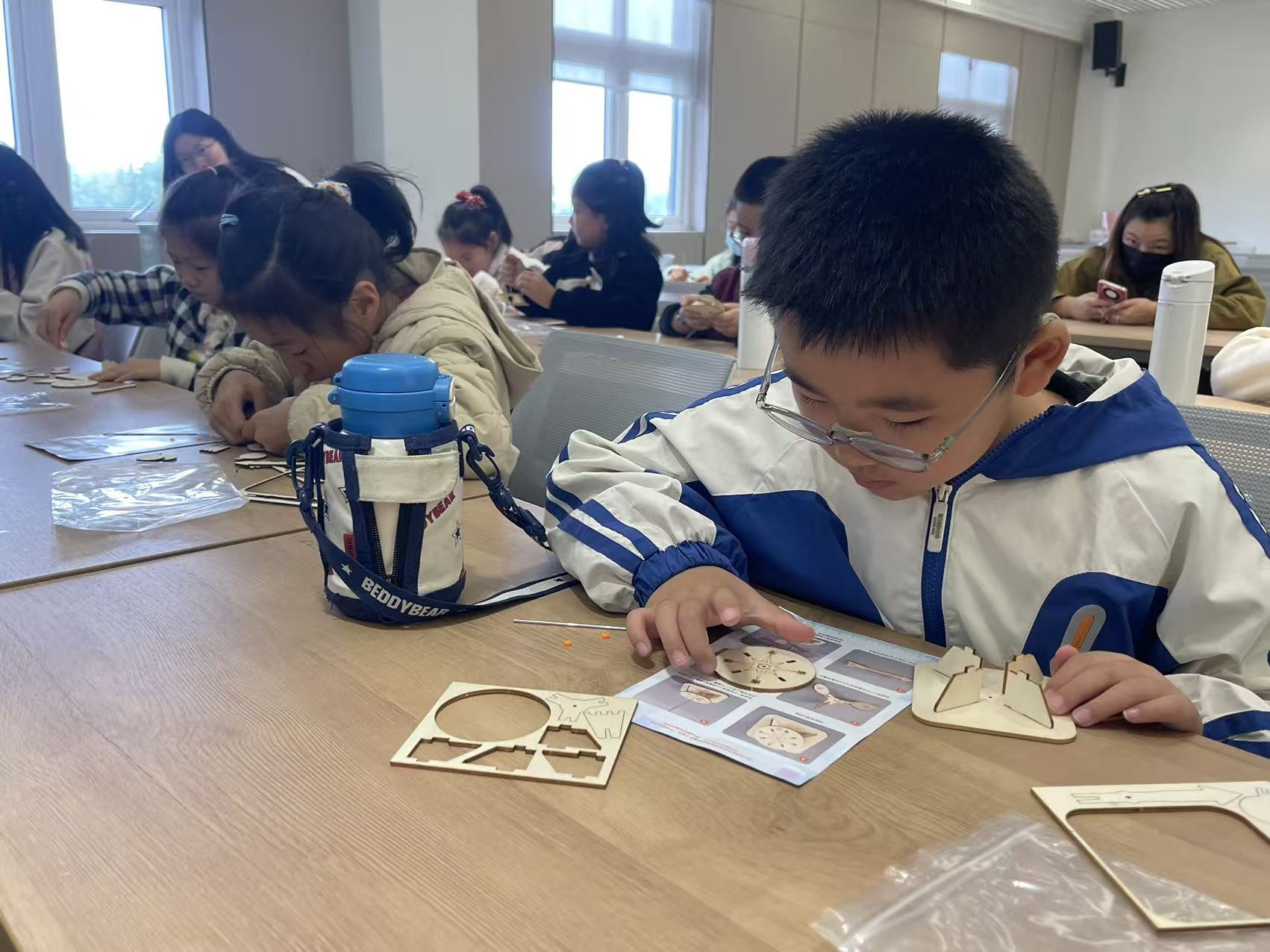 微信图片_20251026170416_558_106.jpg 微信图片_20251026170416_558_106.jpg